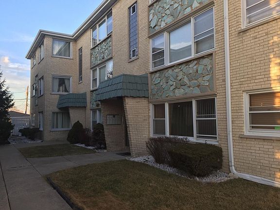 5th image of 8548 W Lawrence Ave #2C
