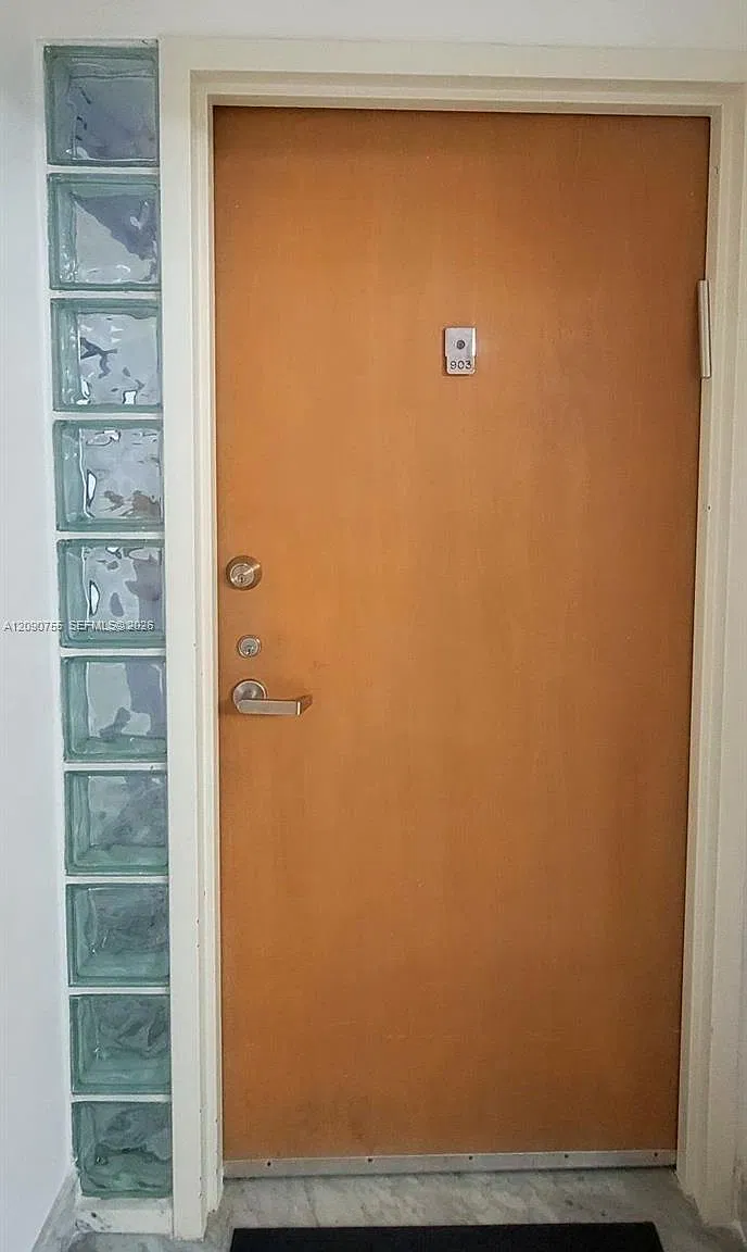 Marbella Condo — Photo 4
