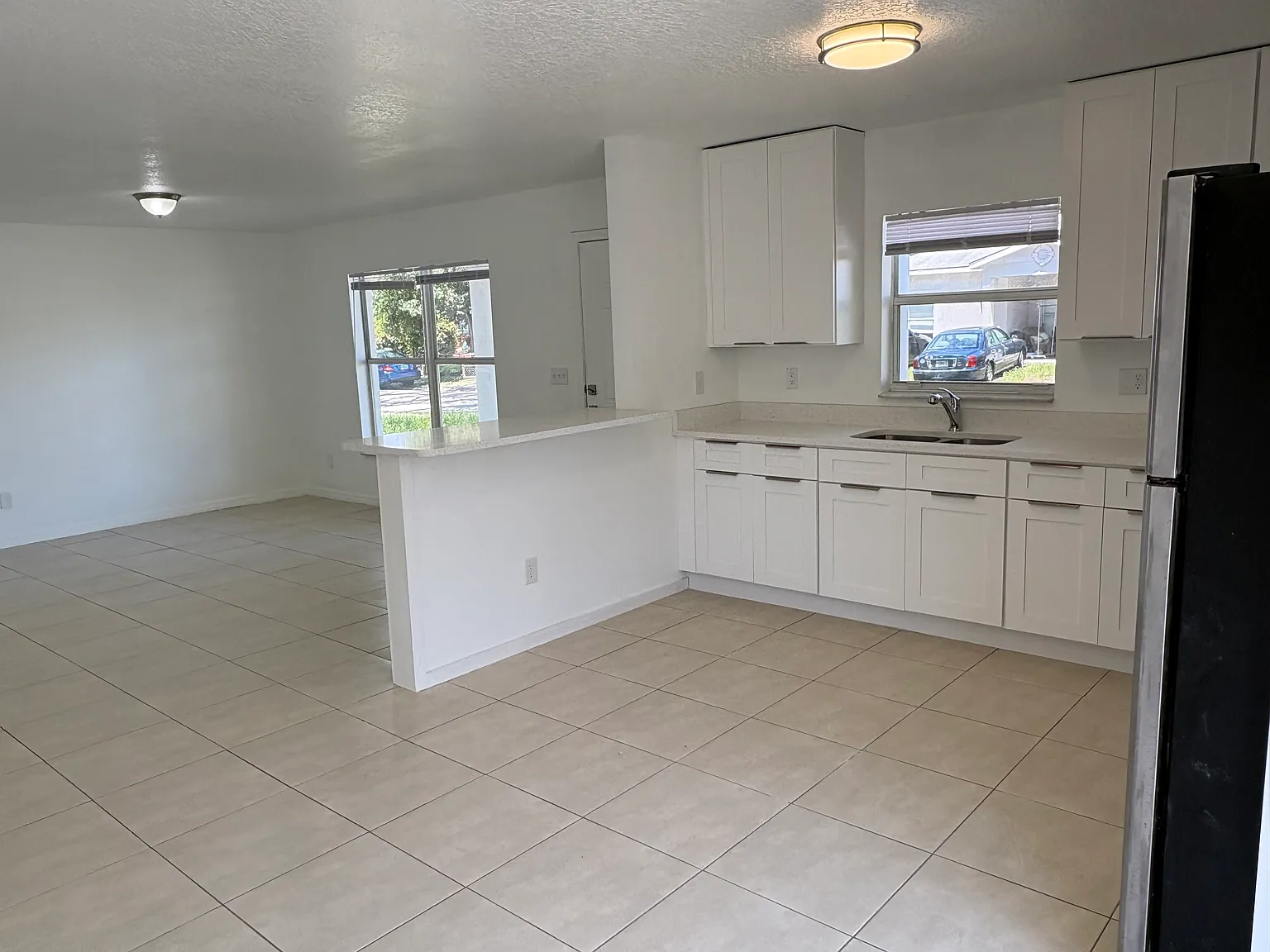 2524 Langdon Ave S — Photo 3