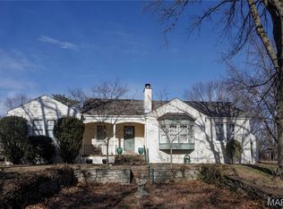 9845 Reavis Rd, Saint Louis, MO 63123