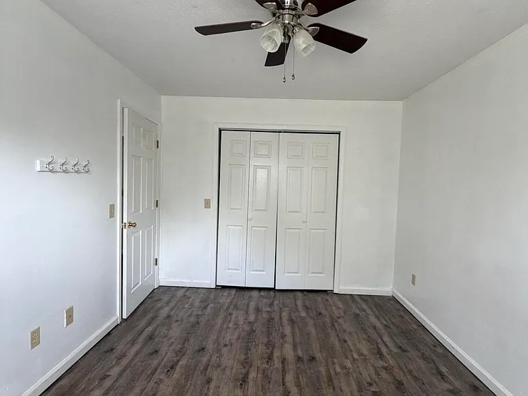 748 Pauline Ave — Photo 18