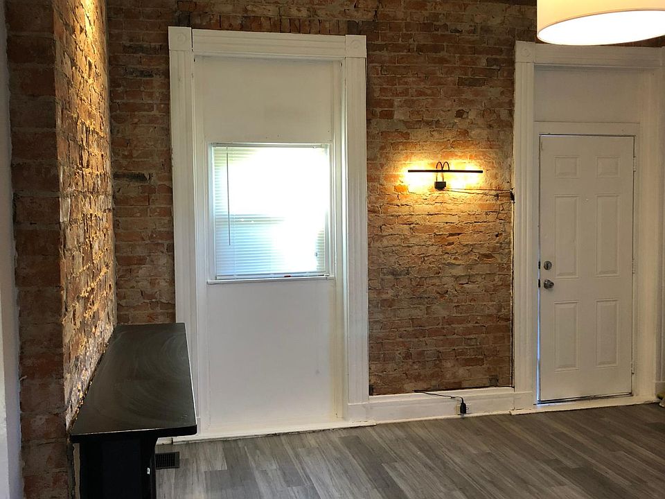 1st image of 1285 Parkway Ave #1