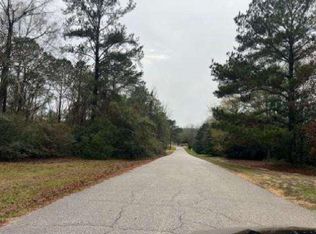 339 Woodstone Dr, Hattiesburg, MS 39402