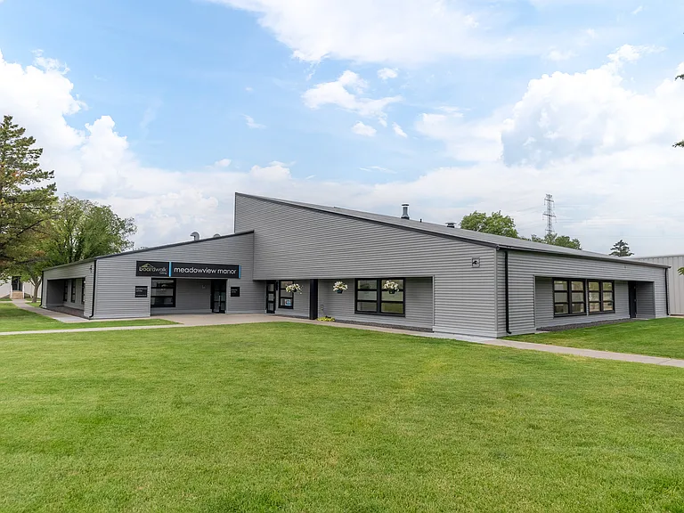 437 Saddleback Rd NW — Photo 8