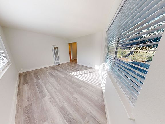 3rd image of 406 Van Buren Ave #406-302