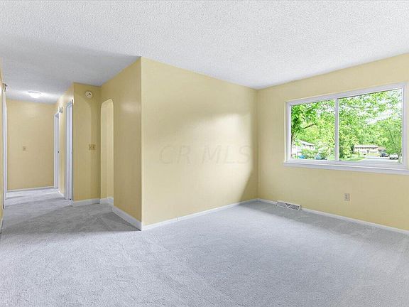 3rd image of 4645 Sperry Ave