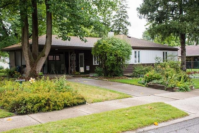 1st image of 513 Preston Dr
