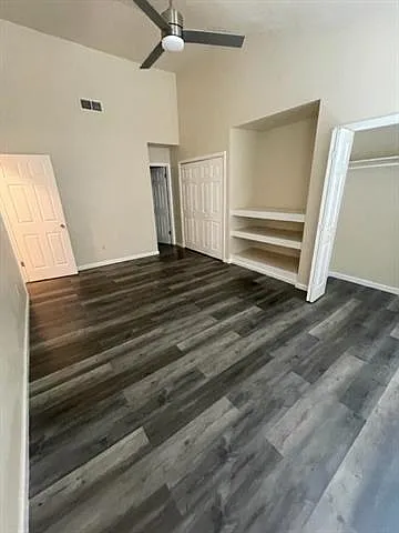 3017 Pine St — Photo 8