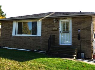 24700 Russell Ave, Euclid, OH 44123