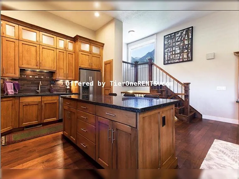 3848 S Cliff Dr — Photo 7