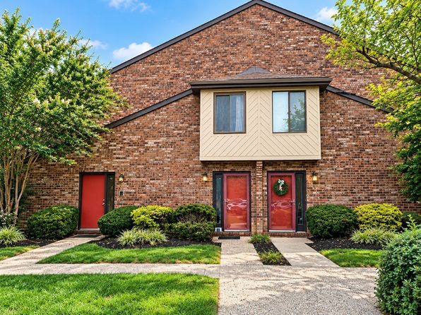 303 Mountainview Dr #303