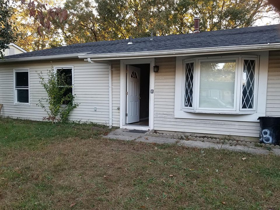 1st image of 57 Windward Dr
