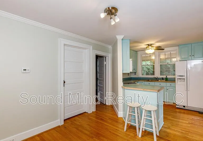 1514 Fairview Rd — Photo 14