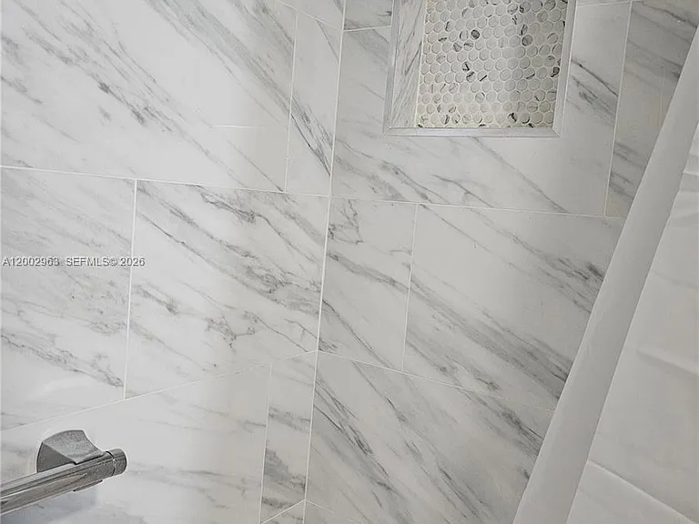 20400 W Country Club Dr #508 — Photo 18