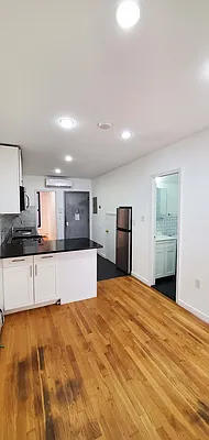 Rented by Nolita Group | media 6