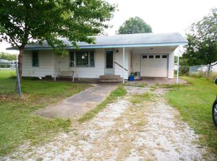 506 Green Ct, Colona, IL 61241