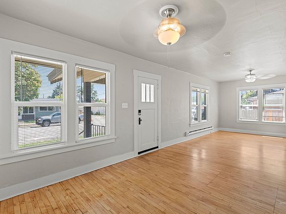 5th image of 1611 4th St S