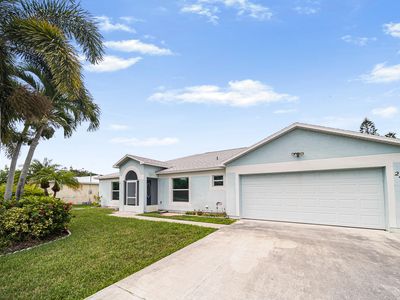 2492 SE Burton Street, Port Saint Lucie, FL, 34952