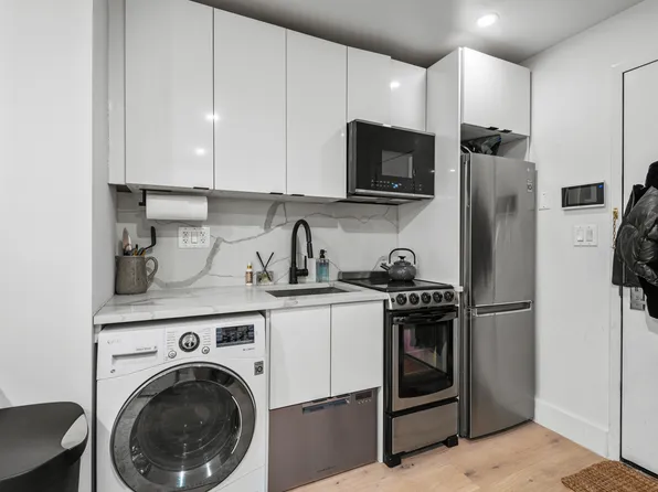 241 West 75th Street image 1 of 5