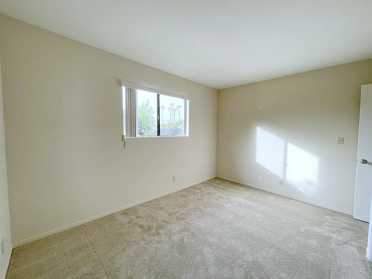 1206 Viola Ave #1 — Photo 7