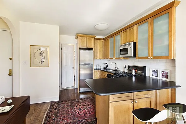 Sold by Halstead Real Estate | media 2