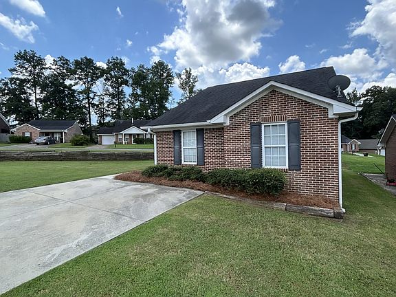 3rd image of 1735 Cobblestone Ln SE