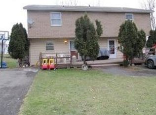 910 Squires Ave, Endicott, NY 13760