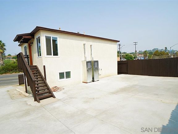 2nd image of 5895 Imperial Ave