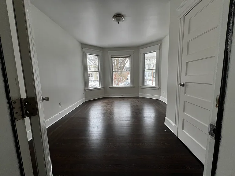 879 Elm St — Photo 16