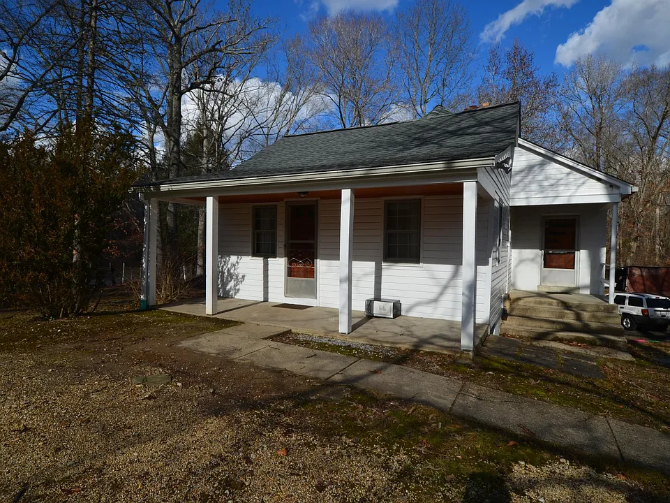 5579 Southern Maryland Blvd