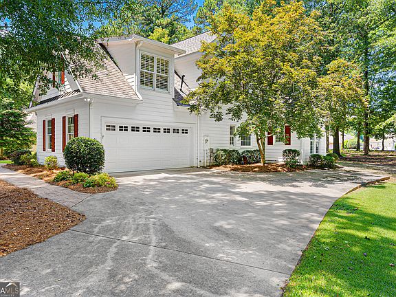 5th image of 39 Azalea Dr
