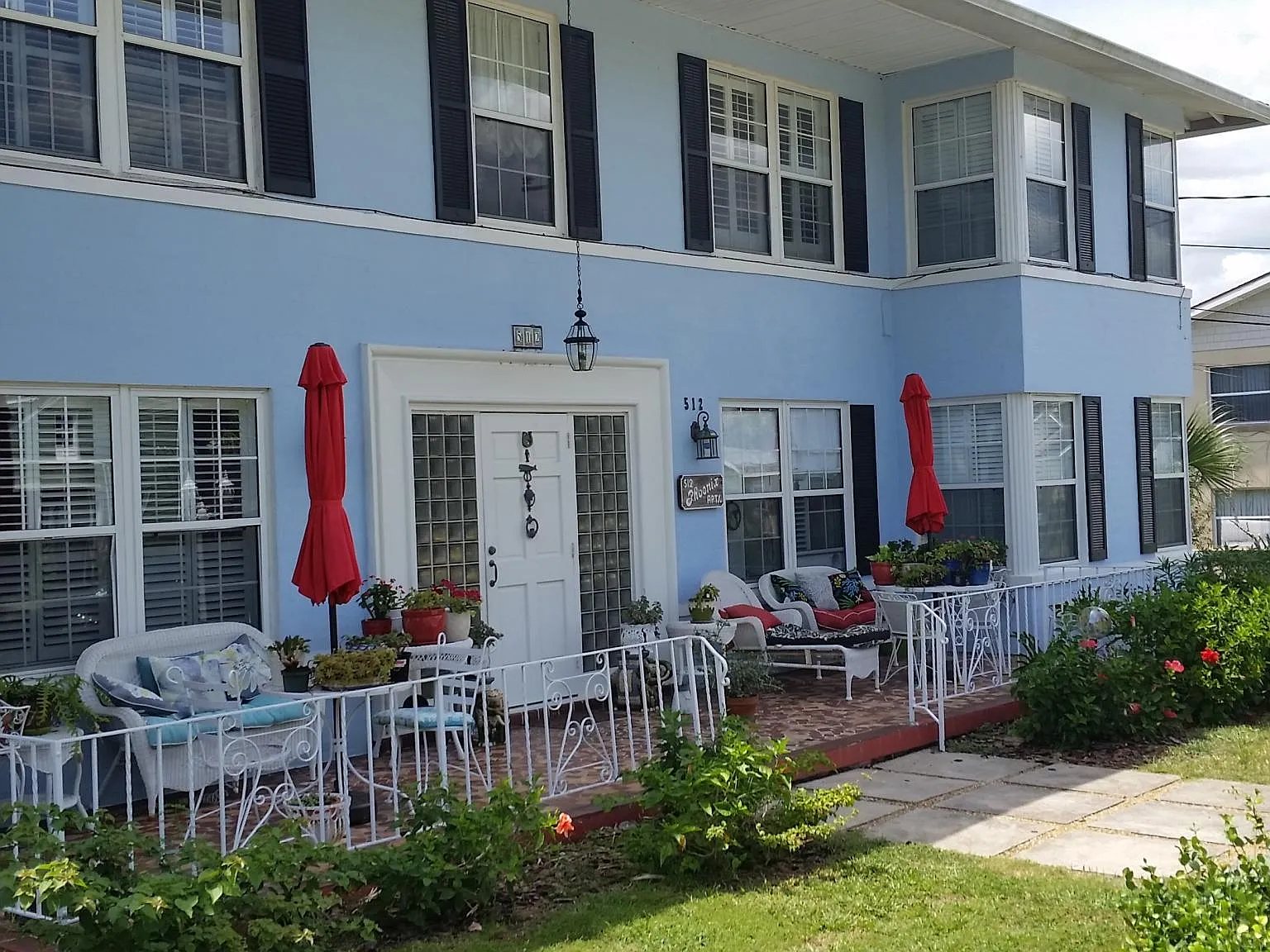 512 Phoenix Ave — Photo 1