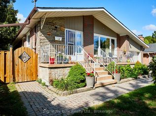 44 Farmbrook Rd #Basement, Toronto, ON M1J 2S5