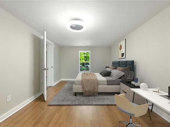 4th image of 17317 Warwick Blvd