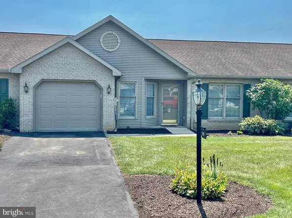 10 Mel Ron Ct, Carlisle, PA 17015
