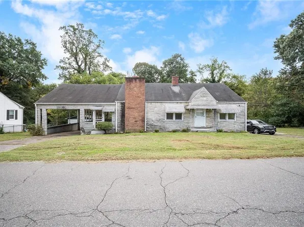110 Garland St, Winston Salem, NC 27127
