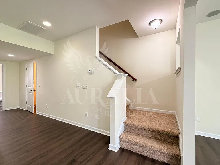 2135 Junewood Ln — Photo 36