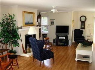 1 Ships Way #1, Buzzards Bay, MA 02532