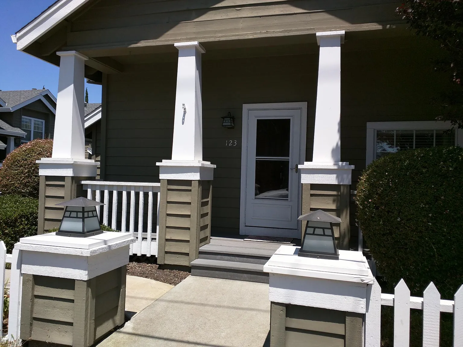 123 E Rincon Ave photo 1