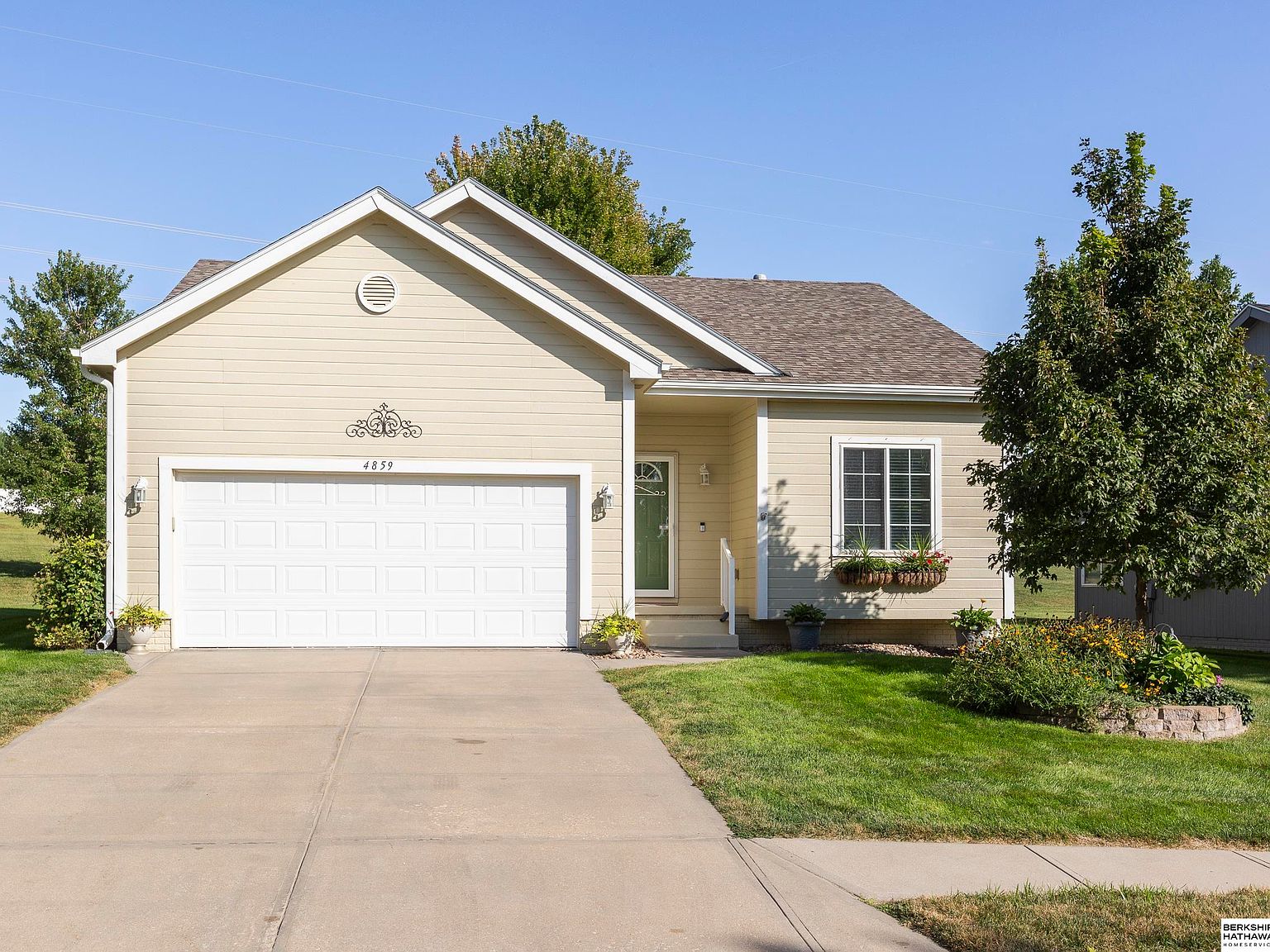 4859 S 189th Cir, Omaha, NE 68135 | Zillow