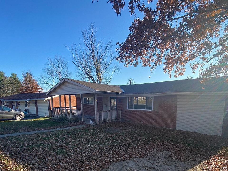 1st image of 13 Elmwood Ct