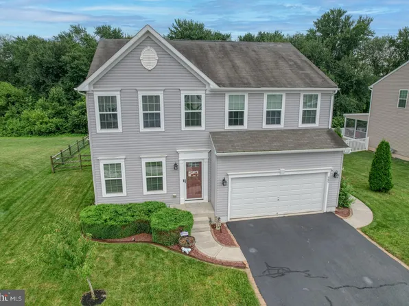865 Coldwater Dr, Clayton, DE 19938