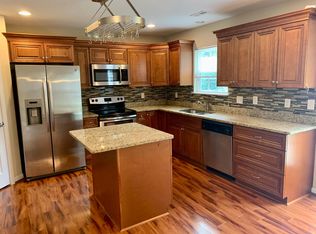 7529 Yorktown Dr, Norfolk, VA 23505