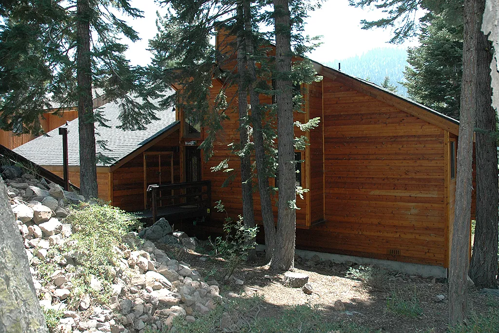 3 bed, 2152 sqft, $5,000 — Photo 1