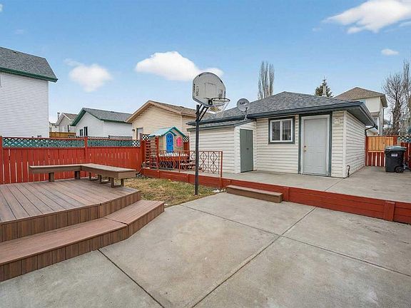 3rd image of 14 E Hidden Ranch Hl NW