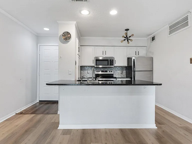 8888 Tallwood Dr #2310 — Photo 7