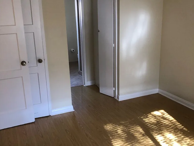 1745 N Hollywood Way — Photo 7