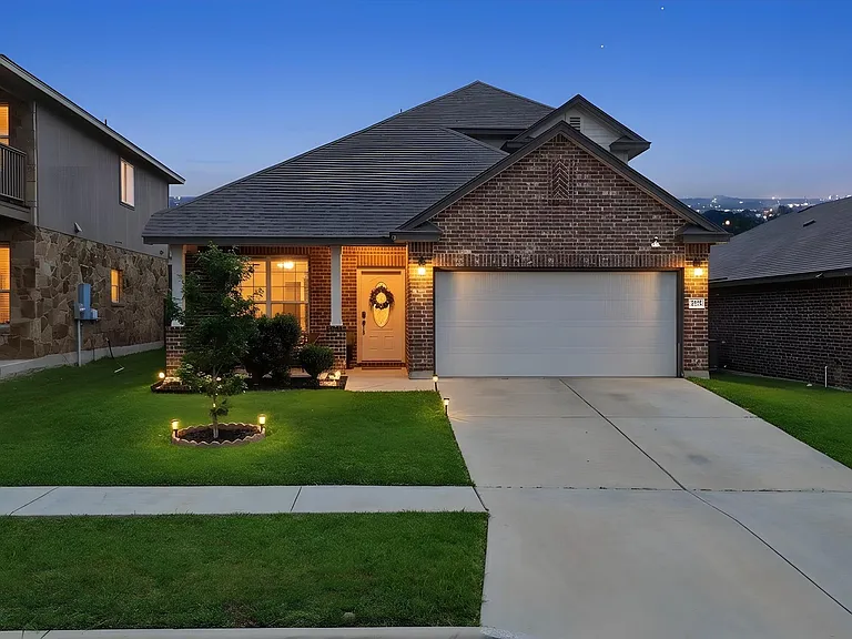 3313 Parkmill Dr — Photo 1