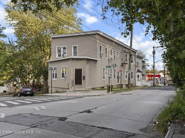1023 Van Duzer St, Staten Island, NY 10304