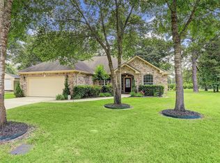 323 Amarillo Dr, Magnolia, TX 77354